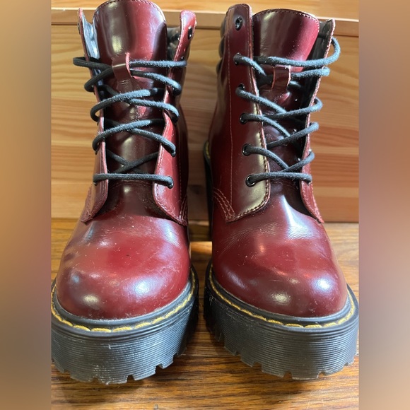 Dr.Marten Wine Colored Platforms - Picture 4 of 4